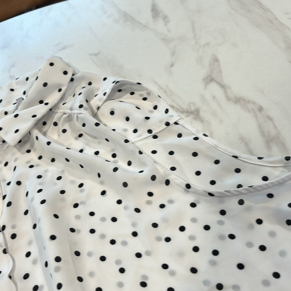 Elle Pokla Dot Tank Blouse - Picture 4 of 7